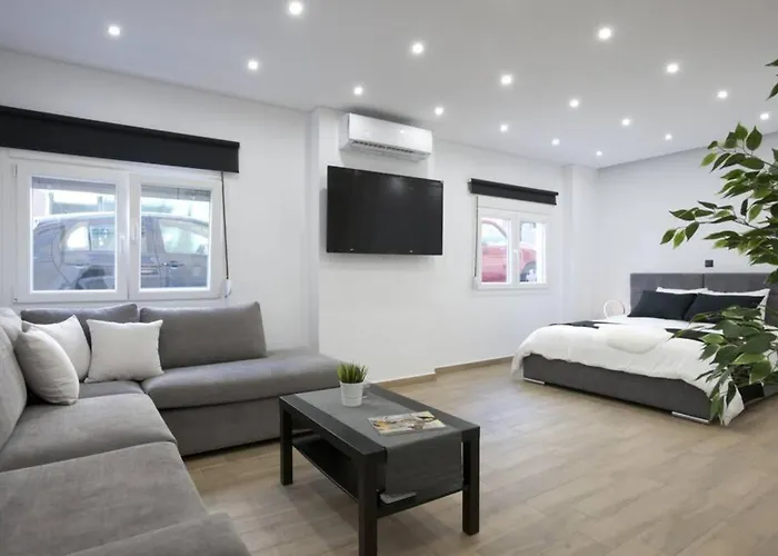Koukaki, A Modern, Newly Refurbished Studio 4Ppl