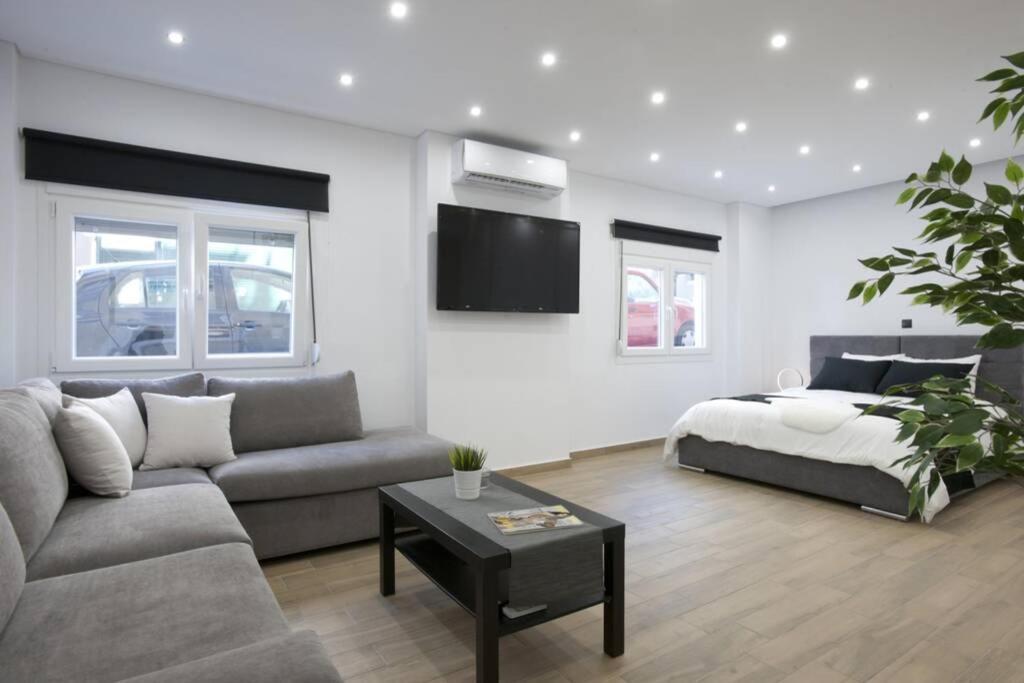 Koukaki, A Modern, Newly Refurbished 4ppl * 雅典